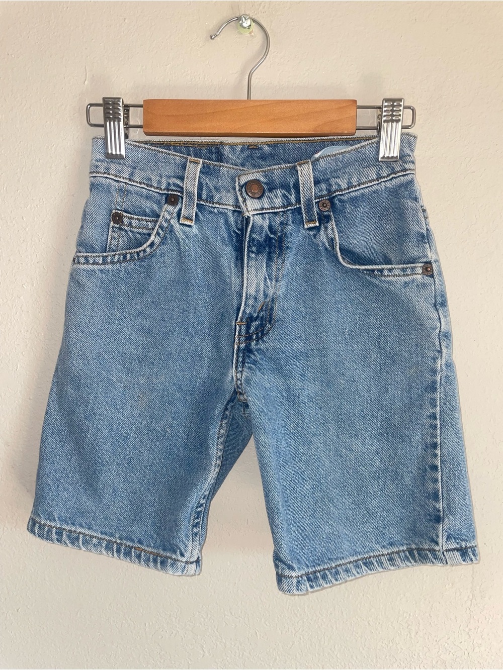 Vintage Levis Classic Light Blue Denim kids Shorts 7X
